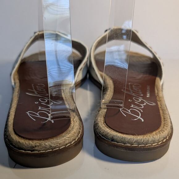 BRIGHTON Elliot Cream Tan Leather‎ Slide Sandals Charm JAG01 Women's 9.5 - Picture 8 of 15